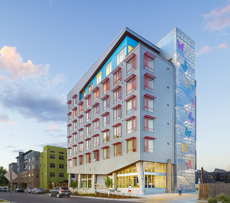 Parasoleil™ Panels in use for the Mariposa VII case study