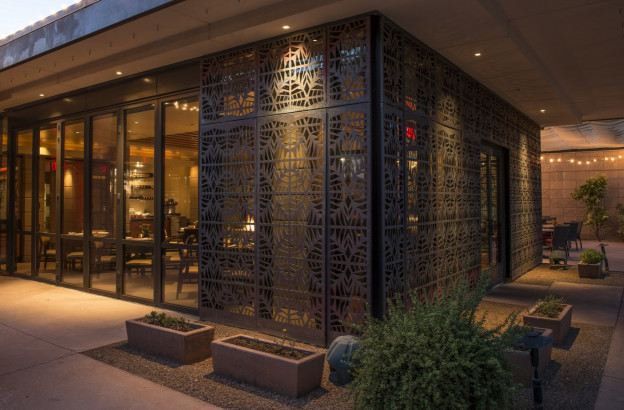 Parasoleil™ Panels in use for the Arizona Biltmore Hotel case study