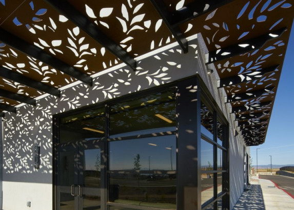 Parasoleil™ Panels in use for the Blanding Family Practice Community Health Center case study