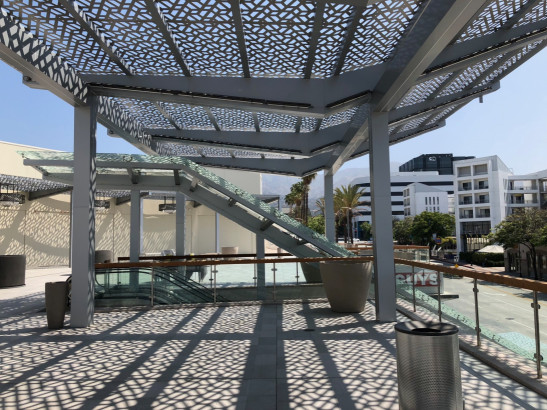 Parasoleil™ Panels in use for the Burbank Town Center case study