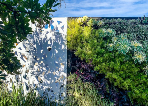 Parasoleil™ Panels in use for the Duchateau case study