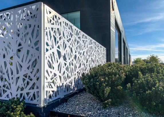 Parasoleil™ Panels in use for the Duchateau case study