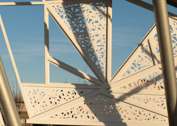 Parasoleil™ Panels in use for the Fort St. John Centennial Park Band Shell case study