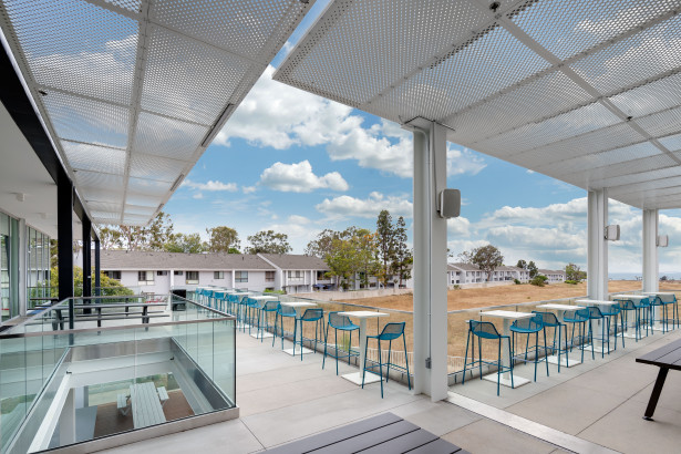 Parasoleil™ Panels in use for the Pacifica Christian case study