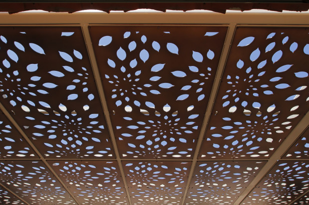 Parasoleil™ Panels in use for the Poway Library case study