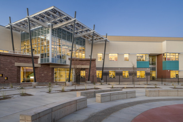 Parasoleil™ Panels in use for the Shiwi Ts'ana Elementary School case study