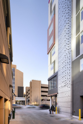 Parasoleil™ Panels in use for the The Moxy Hotel case study